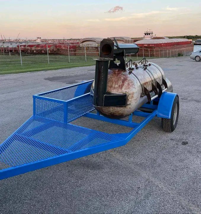 🔥 200-Gallon Offset Smoker with Insulated Firebox & Wood Storage - Image 2