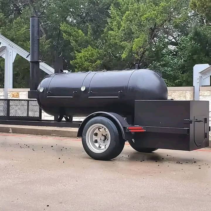 🔥 Black 200-Gallon Offset Smoker with Insulated Firebox & Wood Storage - Image 8