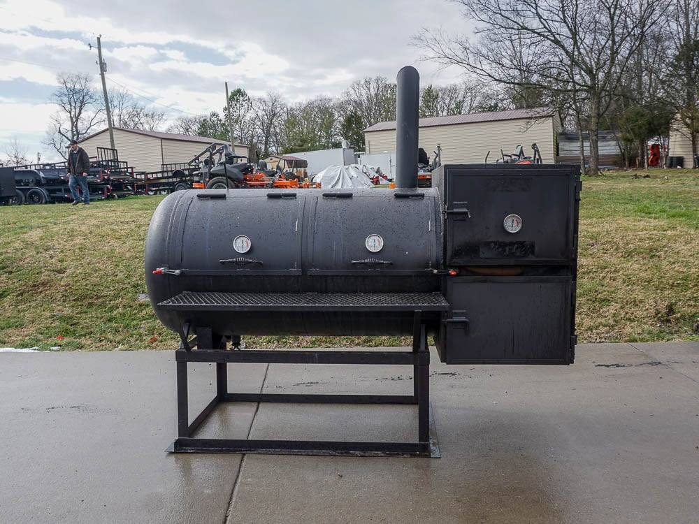 BBQ Smoker 250 Gallon Reverse Flow Patio BBQ Cooker